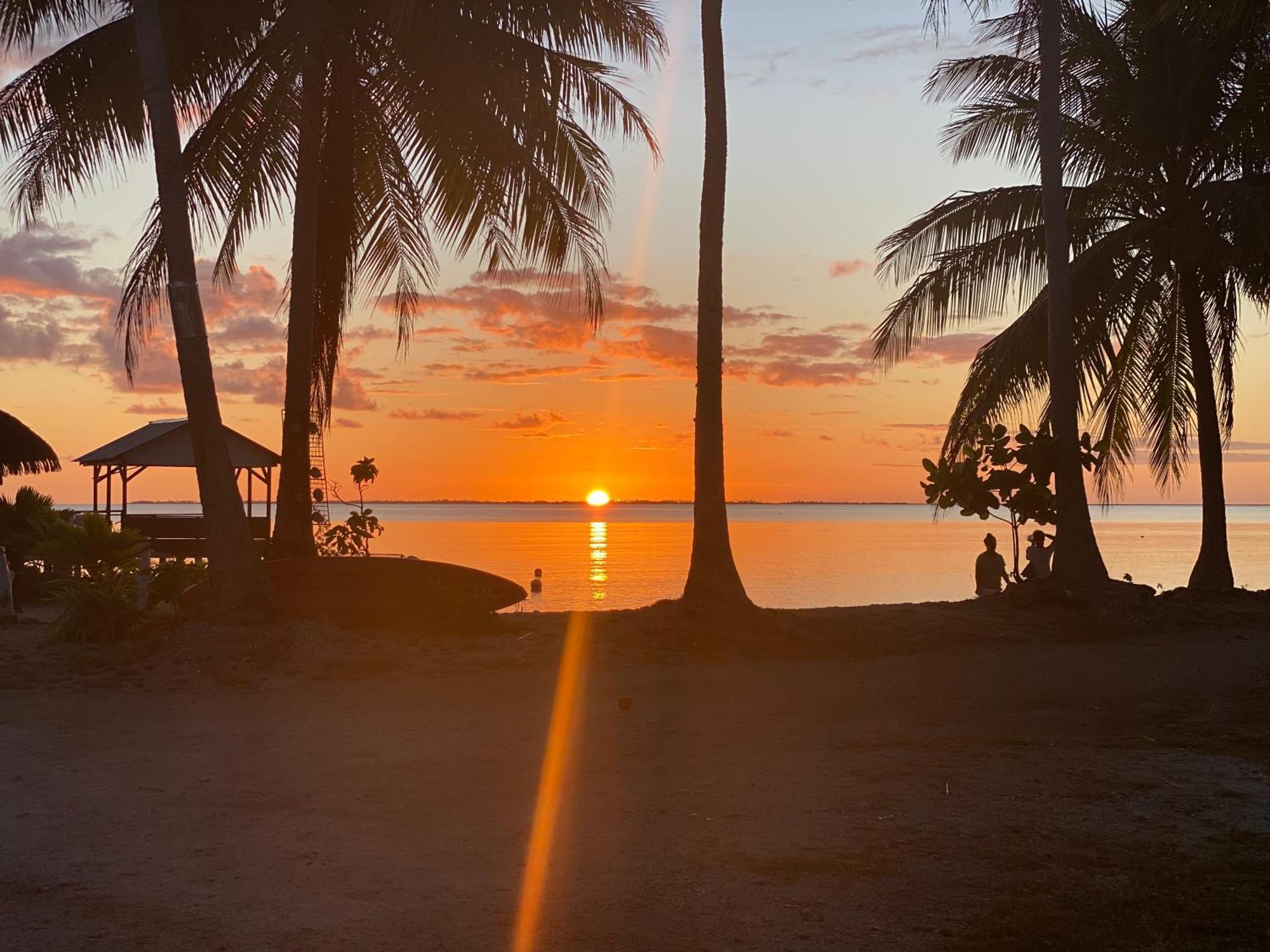 Korikori House Fakarava II Hotell Rotoava Eksteriør bilde